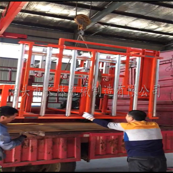 數(shù)(shù)控泡沫切割機(jī)(jī)裝車發(fā)(fā)貨